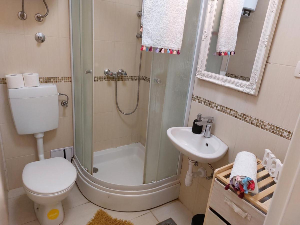 Guest House Vitaro 스플리트 외부 사진
